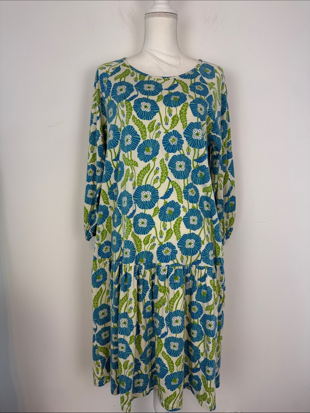 Gudrun Sjoden Green/Blue Floral Print
A-line Long Sleeve Dress. Size Medium.
